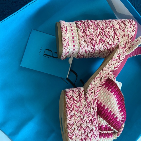 Anatolian Paris Sandals Size 9 - Picture 6 of 7